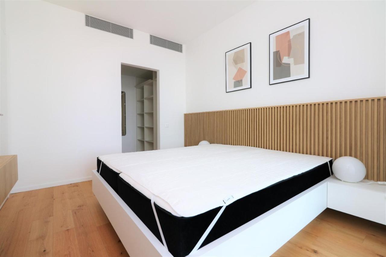ברטיסלאבה Sky Park New 1-Bedroom Apartment מראה חיצוני תמונה